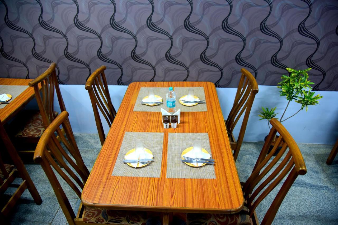 Hotel Housefinch Residency Dod Jala Εξωτερικό φωτογραφία