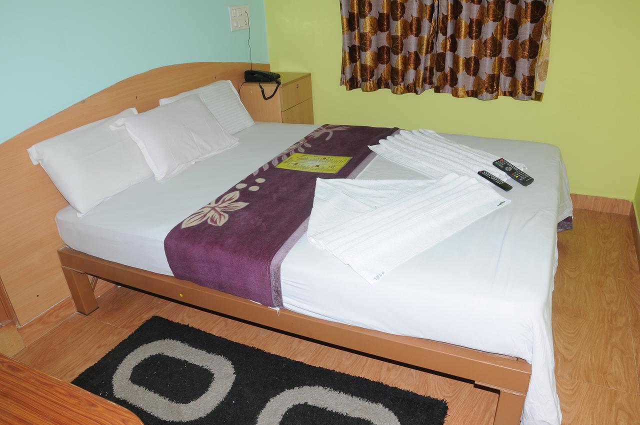 Hotel Housefinch Residency Dod Jala Εξωτερικό φωτογραφία