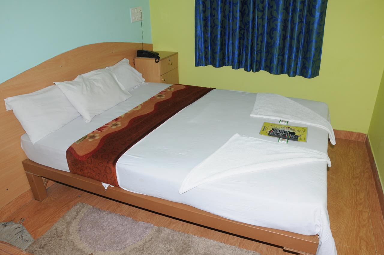 Hotel Housefinch Residency Dod Jala Εξωτερικό φωτογραφία
